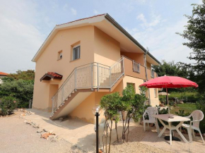 Picturesque Apartment in ilo with Balcony